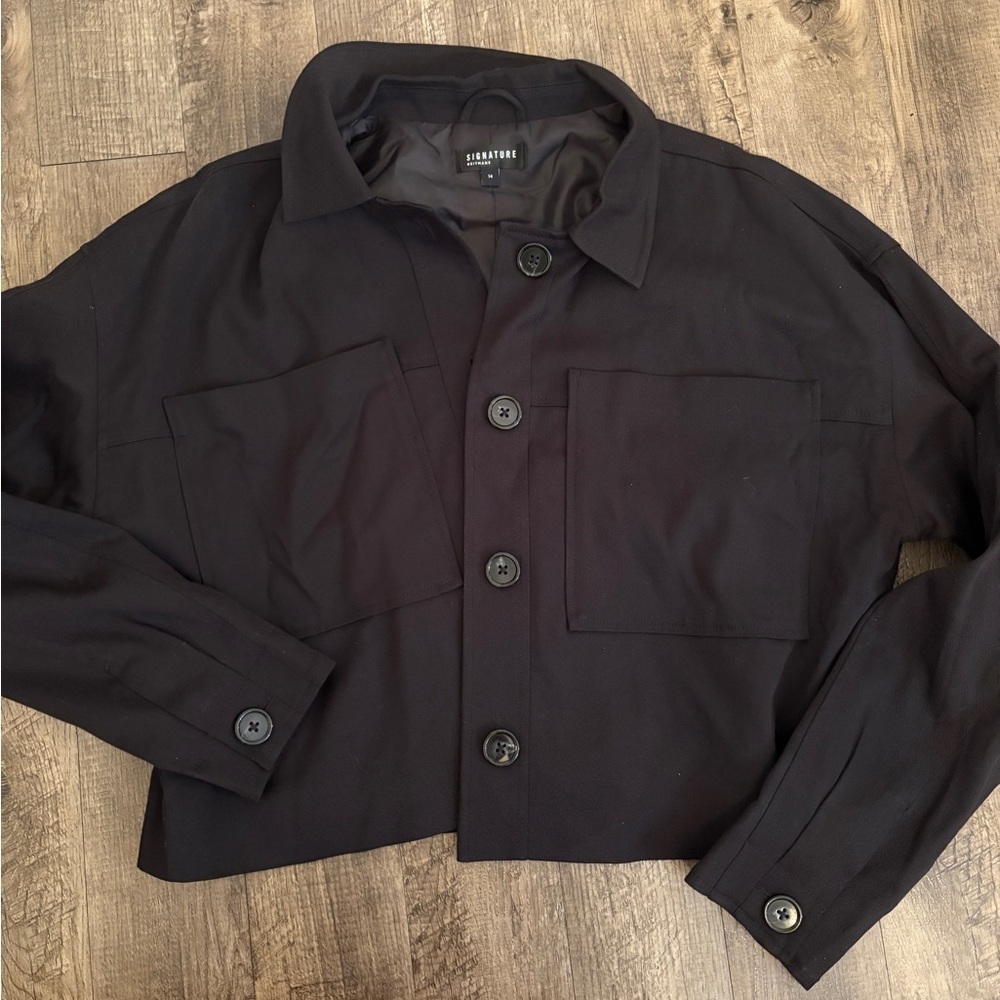 Black Cropped Jacket - Picture 2 of 3